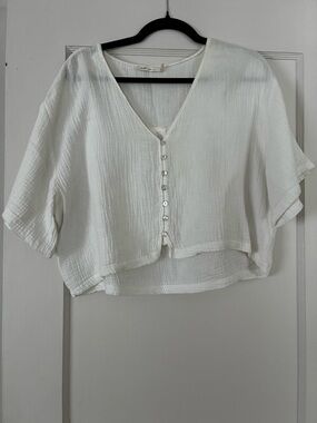 100% cotton short sleeve button up